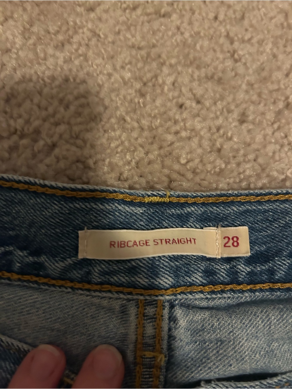 Levi’s Ribcage Straight Jeans - Picture 4 of 4